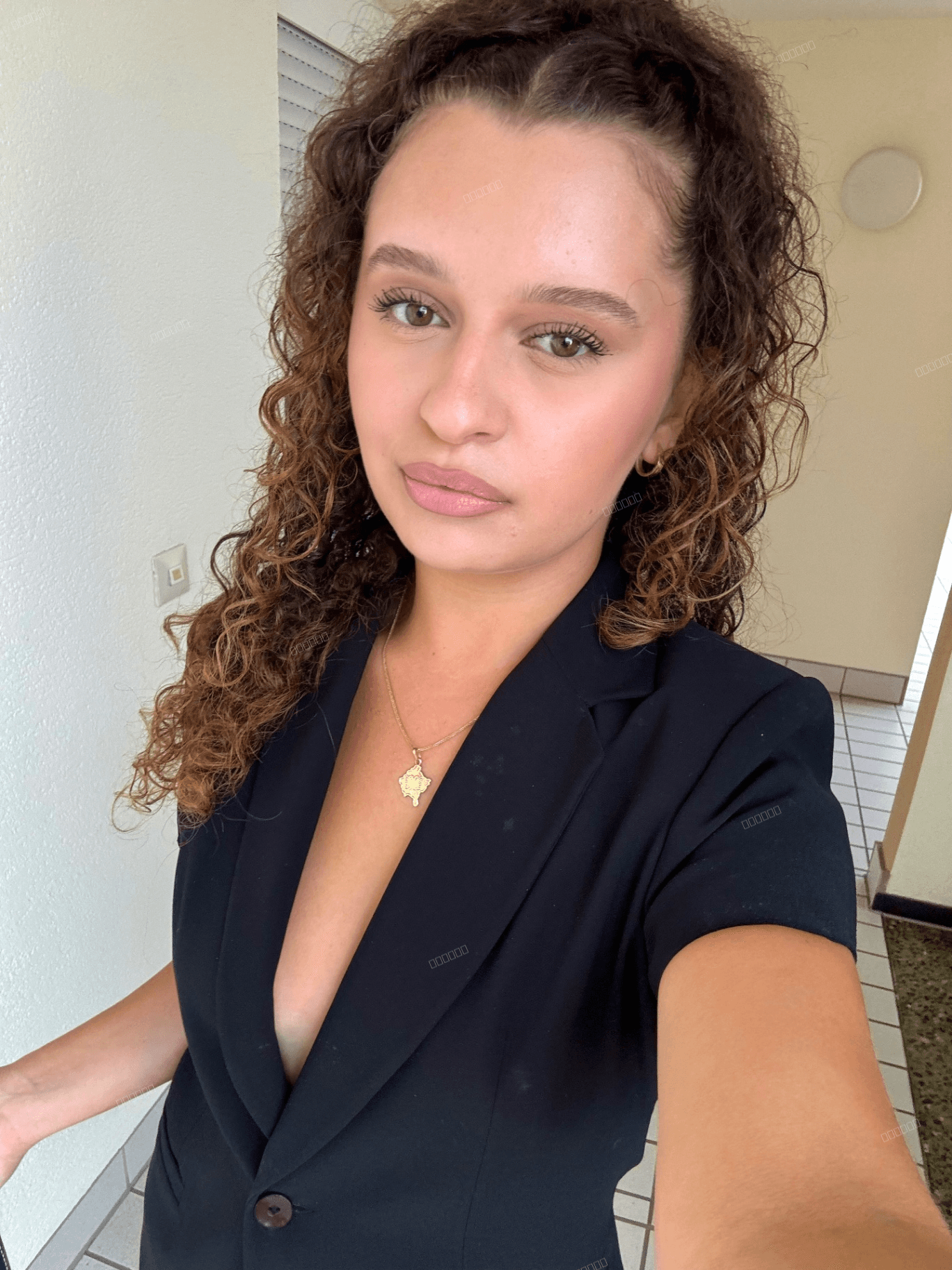 Professional Portrait - Free AI Business Portrait & Executive Portrait Generator transformation - before